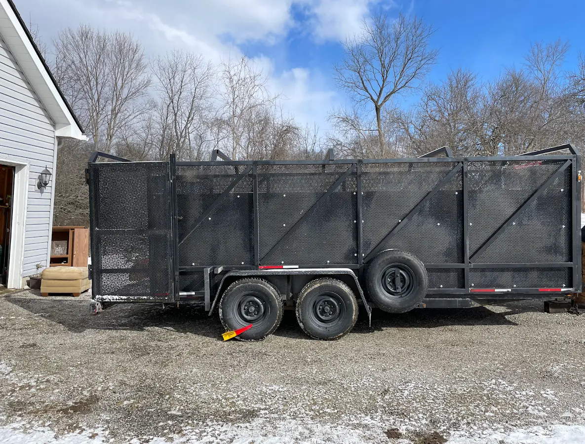2 Yard Dumpster Rental in Edgewood, WA